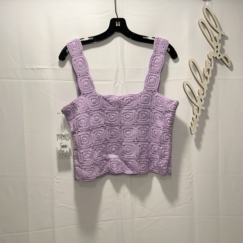 HYACINTH HOUSE

Lavender Crochet Cory Tank - Picture 7 of 11